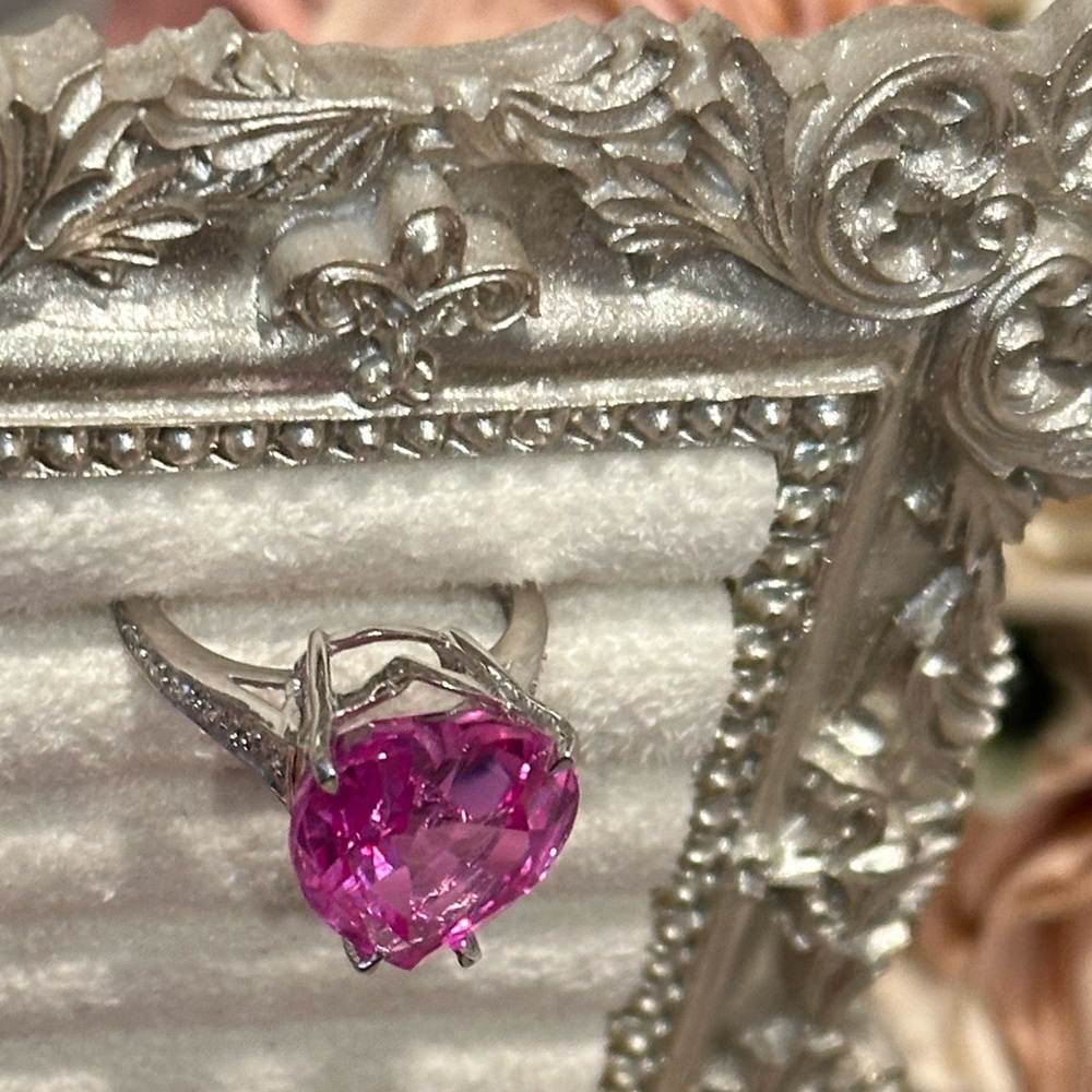11ct Heart Pink Sapphire Ring White Gold plated over Sterling Silver - Picture 8 of 8